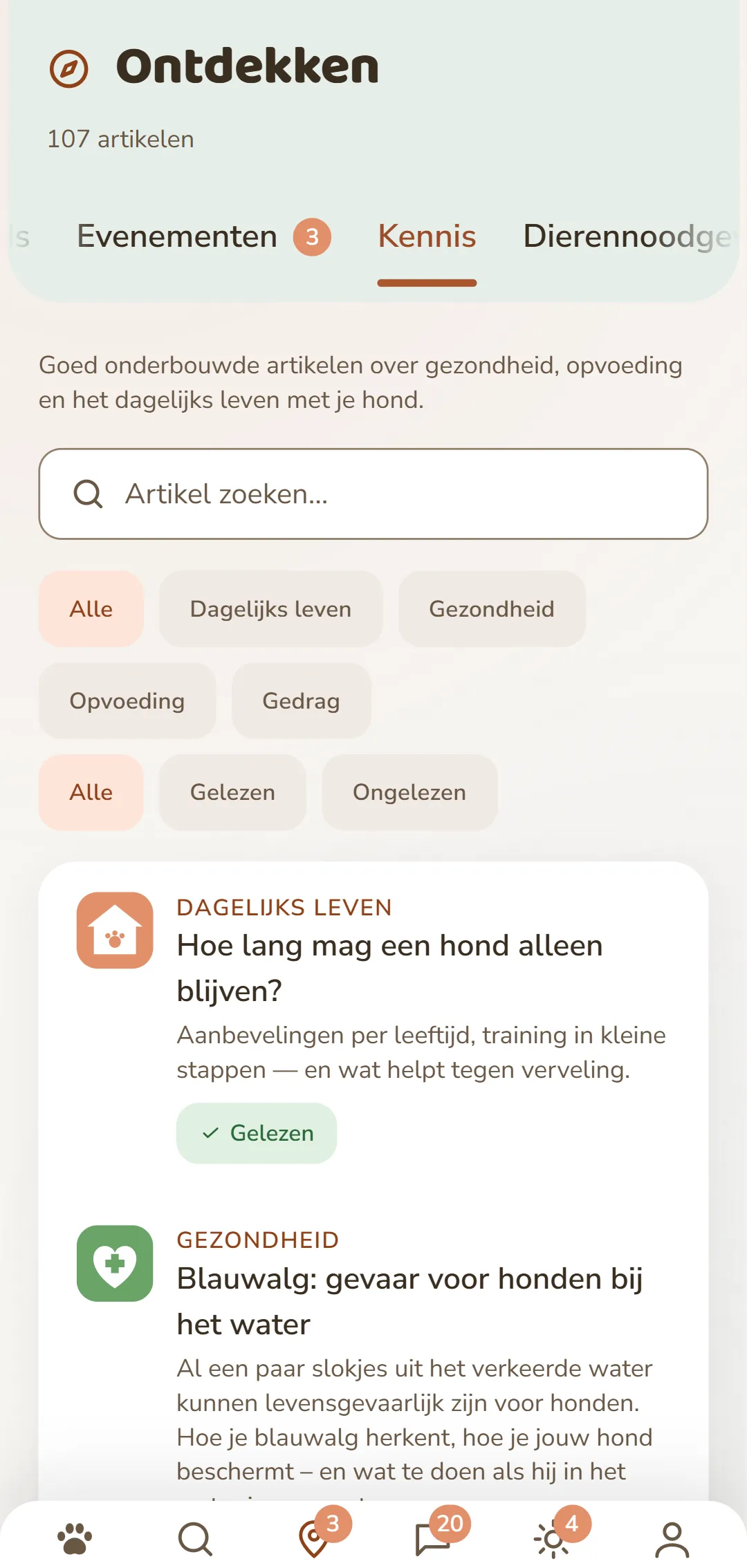 Schermafbeelding van de DOGSY-app in het tabblad «Ontdekken»: bovenaan het aantal bijdragen, daaronder de vier tabbladen Guide, Events, Kennis en Diernoodgeval. Daarna volgen een zoekveld en ronde filters voor de rubrieken – Alle, Dagelijks leven, Gezondheid, Gedrag, Training. Daaronder de bijdragen als kaarten: links een gekleurd rubrieksymbool, daarnaast de rubriek in hoofdletters, de titel en een korte inleiding. Helemaal onderaan de navigatiebalk van de app. De opname verschijnt in de taal van deze pagina.